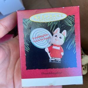 1995 Hallmark Granddaughter You're So Sweet Keepsake Christmas Tree Ornament